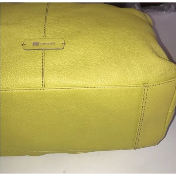 MyWalit Genuine Yellow Pebbled Leather Medium Tote Bag. Made in Italy. - Picture 4 of 8